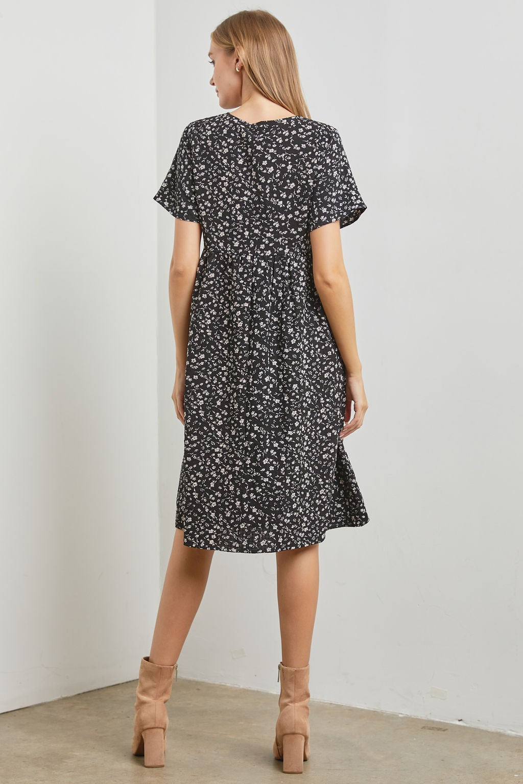 The Ulani Button Front Dress in Black Multi