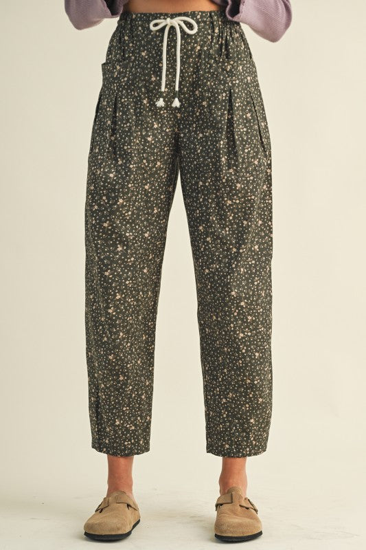 The Allora Ditsy Floral Barrel Pant in Deep Green