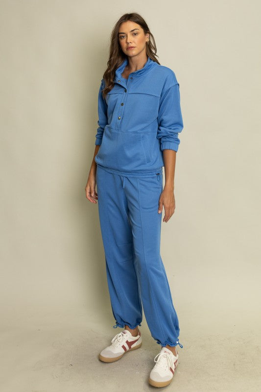 The Norea Lounge Set in Pool Blue