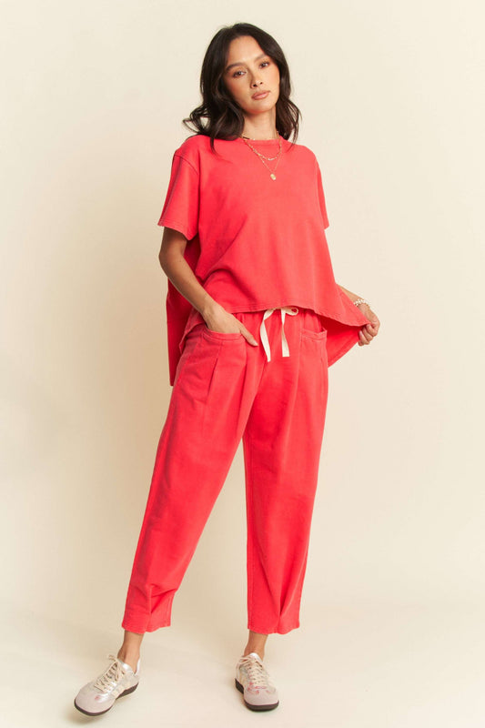 The Dete Washed Short Sleeve + Pleated Pant Set in Red