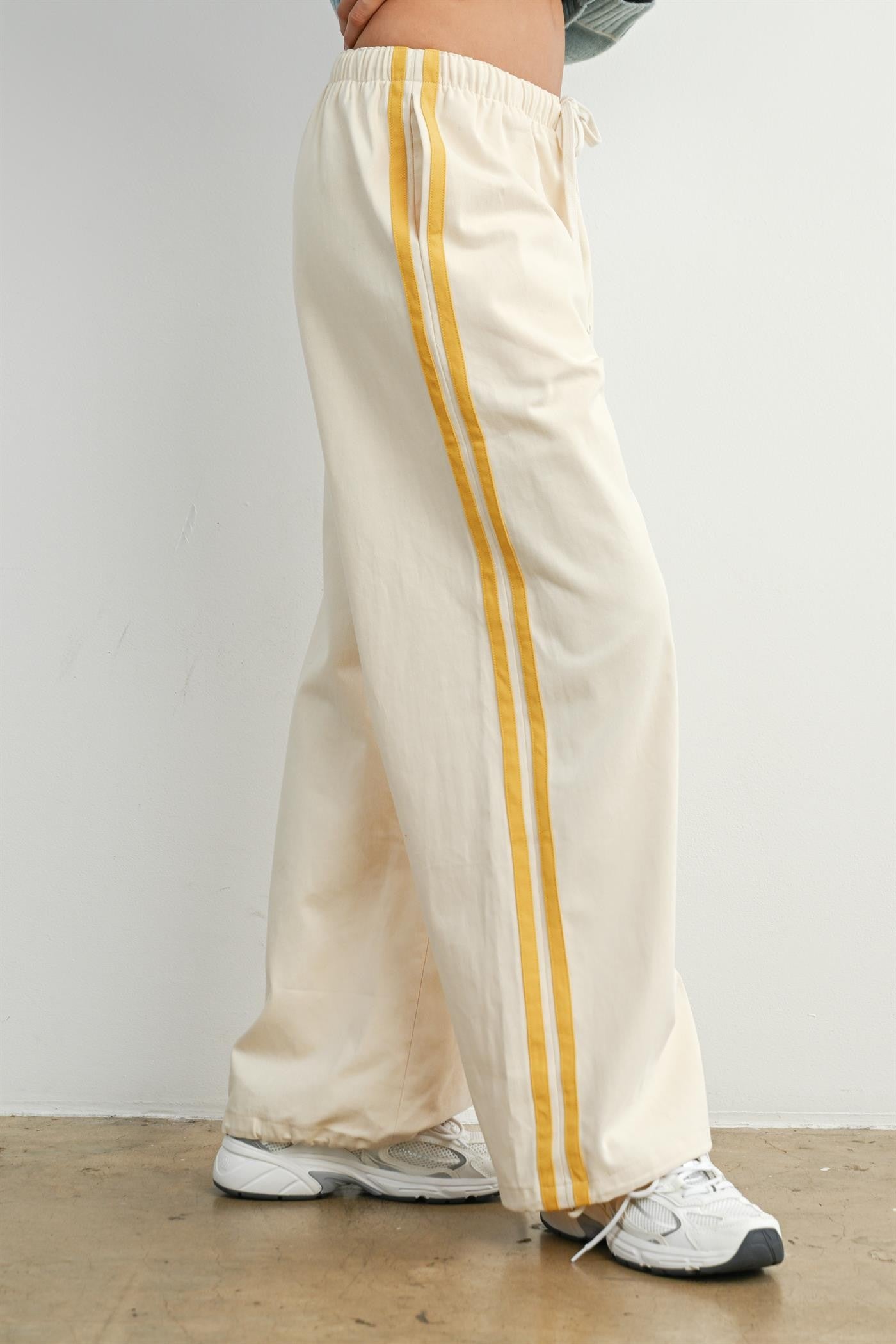The Corin Drawstring Pant in Yellow Stripe