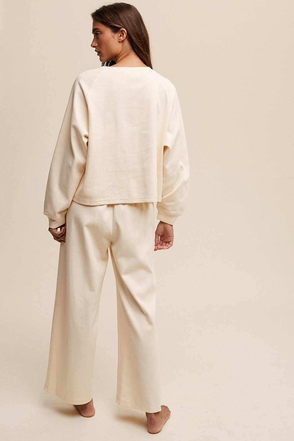 The Alina Sweatshirt and Pants set in Cream