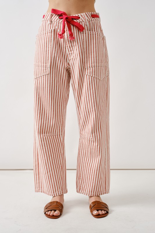 The Loxie Eyelet Waist Barrel Jean in Striped Rust