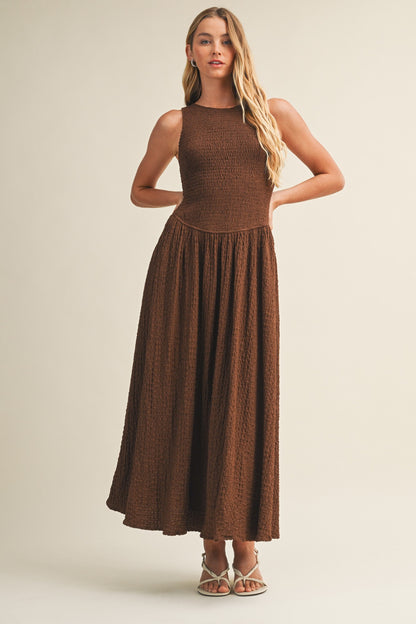 The Wynn textured dress in dark brown