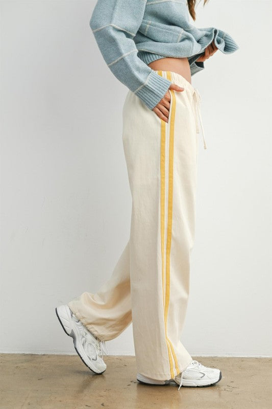 The Corin Drawstring Pant in Yellow Stripe
