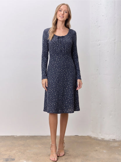 The Celia Ditsy Floral Midi Dress in Navy