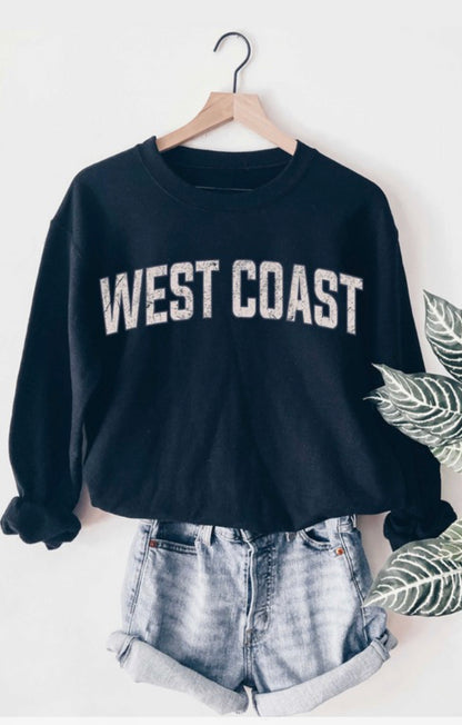 The West Coast Sweatshirt in Navy
